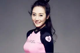 谋女郎李纯的“媚黑疑云”图片