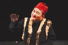 高玉宝一年级毕业却出200万字小说，周扒皮和“半夜鸡叫”真有吗图片