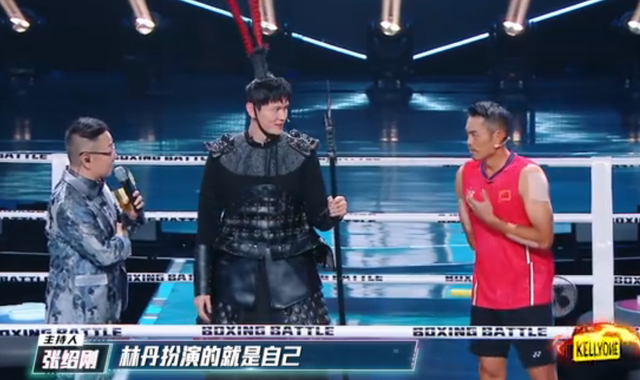 林丹够狠，但女人打起来更可怕！李斯丹妮拳台决战于文文