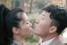 《霞光》精细和达令的爱情终究是一场悲剧图片