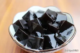 龟苓膏，烧仙草有什么区别图片