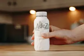 可口可乐推出“性冷淡风”包装！网友崩溃：没内味儿，再也不喝了图片