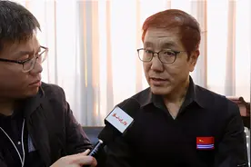 温彦国忆恩师欧阳中石——一方闲章见乡情，泰山颂里书故乡图片