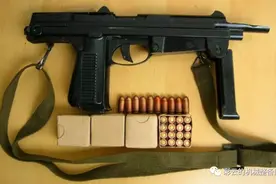 仿PM-63的82式轻型冲锋枪为何不受部队欢迎？因为会打脸图片