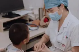 近期您家的孩子咳嗽了吗？兰医生教您如何护理咳嗽的孩子？图片