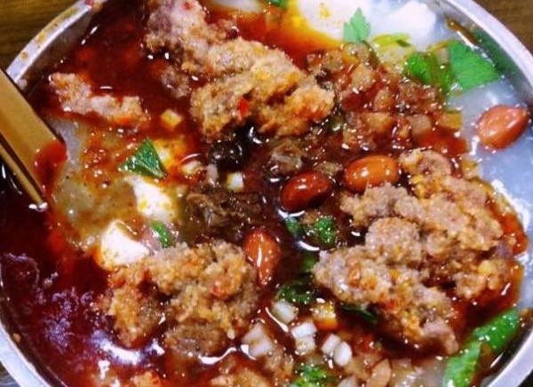 豆腐脑：选甜还是选咸？四川人给出了第三种答案