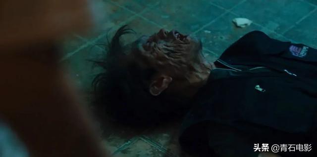 连续4天上榜，比《王国》尺度还大，不愧是一集30亿韩元的韩剧