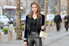 来看看美女网红，身材是必要条件图片