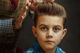 荷兰黑帮混混组团开理发店，专剪复古大油头，花臂店员变时尚icon图片