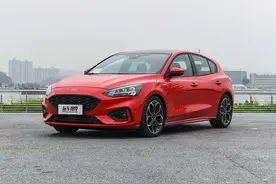 10多万起这些买菜车 查车年审时真的很“吃亏”图片