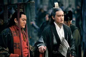 为何曹操、孙坚的儿子特别牛，阿斗却特别笨？背后原因让人心酸图片