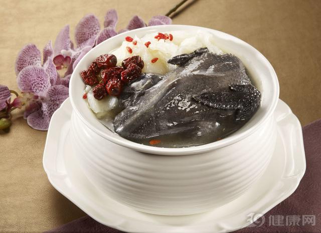 鸡汤是补品的“代表”，但这几种人并不合适