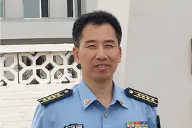【名家荐书】舒健：学习人民军队光荣历史的五部著作图片