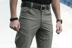 “全能型”野外战术裤！轻薄透气，脏污一冲就掉，剧烈摩擦不破裆图片