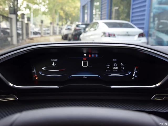 不到20万买标致508！211马力、轴距超过2米8，獠牙灯真帅