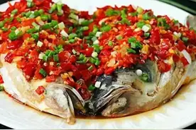 名厨说菜丨地道湘菜剁椒鱼块，在家也能做图片