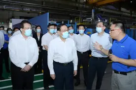 为什么李强要调研这家上汽工厂？我们带你一探究竟图片