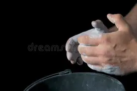 胸肌锻炼计划图片