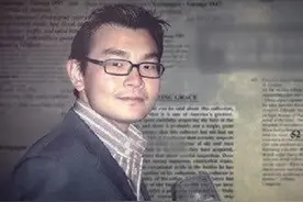 一帮美国富豪想救华裔小哥出狱，不为别的，只因卖的假酒太好喝图片