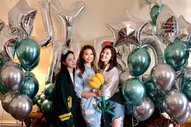 容祖儿40岁生日获twins祝福，阿娇笑容勉强，还未走出离婚阴霾？图片