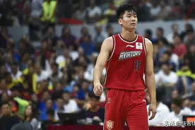 白昊天：两届国青队MVP得主，时隔一年后伤愈复出，何时兑现天赋图片