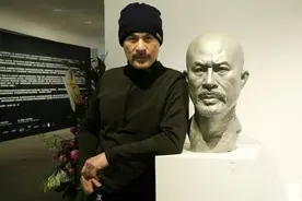 徐锦江，雕塑像、画国画，让人感叹这才是演员中最低调的艺术大师图片