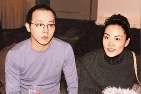 21年前，在日本唱完后的王菲被窦唯怒吼，两人自此再无交集图片