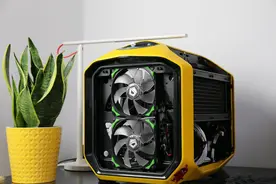 终于可以放心扩容了，教你如何无损替换SSD固态硬盘图片