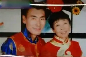 女大男32岁，却幸福了24年：母子恋想要过得好，这三点女人要做到图片