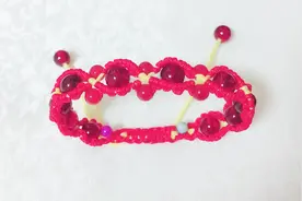 这么好看的手链你不想要吗？斜卷结配上石榴石，戴上就是这么好看视频封面