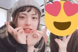 可爱无关性别，16岁男高中生因穿女装走红，网友：看颜值我酸了图片