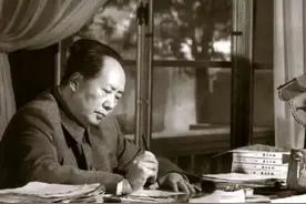 “引无数英雄竞折腰”中的“折腰”到底何意？诗词大会35人答错图片