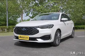 新车｜试驾2021款福特福睿斯，1.5升动力依旧，外观内饰有所升级图片