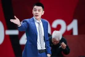 不简单！CBA本土教练谁英语最好？原国家队翻译给出答案图片