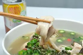 复刻版紫燕百味鸡里的藤椒鸡！鸡肉软嫩，鲜香麻，冰爽滑图片