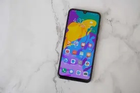 华为手机只买对的不买贵的，最超值的三款华为机，超高性价比图片