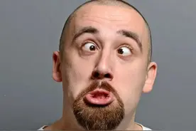 那些年让我们回味无穷的搞笑段子，《澡堂泻药》《胶水馒头》图片