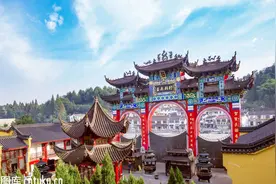 佛国九华山旅游，四大佛教圣地之一，是地藏王菩萨的道场视频封面