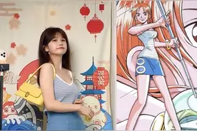 小姐姐神级cos海贼女神，身材完美无缺，罗宾比娜美漂亮图片