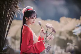 百年前曾与姑娘，私定终身图片