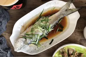 不愧是排名第一好吃的海鱼，肉质鲜嫩鱼刺少，清蒸最鲜美营养高图片