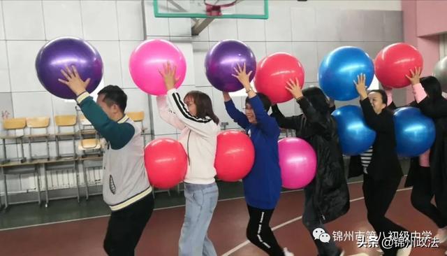 运动会通讯稿范文 运动会通讯稿范文300字(图5) 运动会通讯稿范文 运动会通讯稿范文300字(图5)