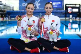 花游双胞胎获新职，既当教练又是协会副主席，曾遭遇不公含泪退役图片