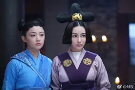 她是周冬雨娜扎同学，出道9年不火，在《扫黑风暴》演的思思好美图片