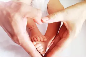 奥运冠军李娜官宣生子！首晒一家三口合照，老公身份至今成谜图片
