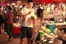 亚洲规模最大的夜市，中国游客：简直比泰国还热闹图片