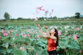 五六十岁的男人还有桃花运，无非是这3个原因图片
