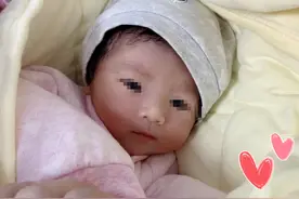 新生儿六个“怪毛病”，看似反常实则寻常，父母要知晓，以免焦虑图片