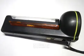 拆解改造一个90年代的鸡肋“奢侈品”，很有年代感的多用途手电图片