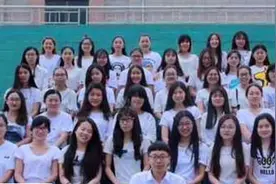 大学班级1男39女，唯一男生成“班宝”，不比师范学校逊色图片
